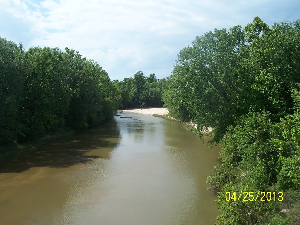 Comite River @ Dyer Road North View