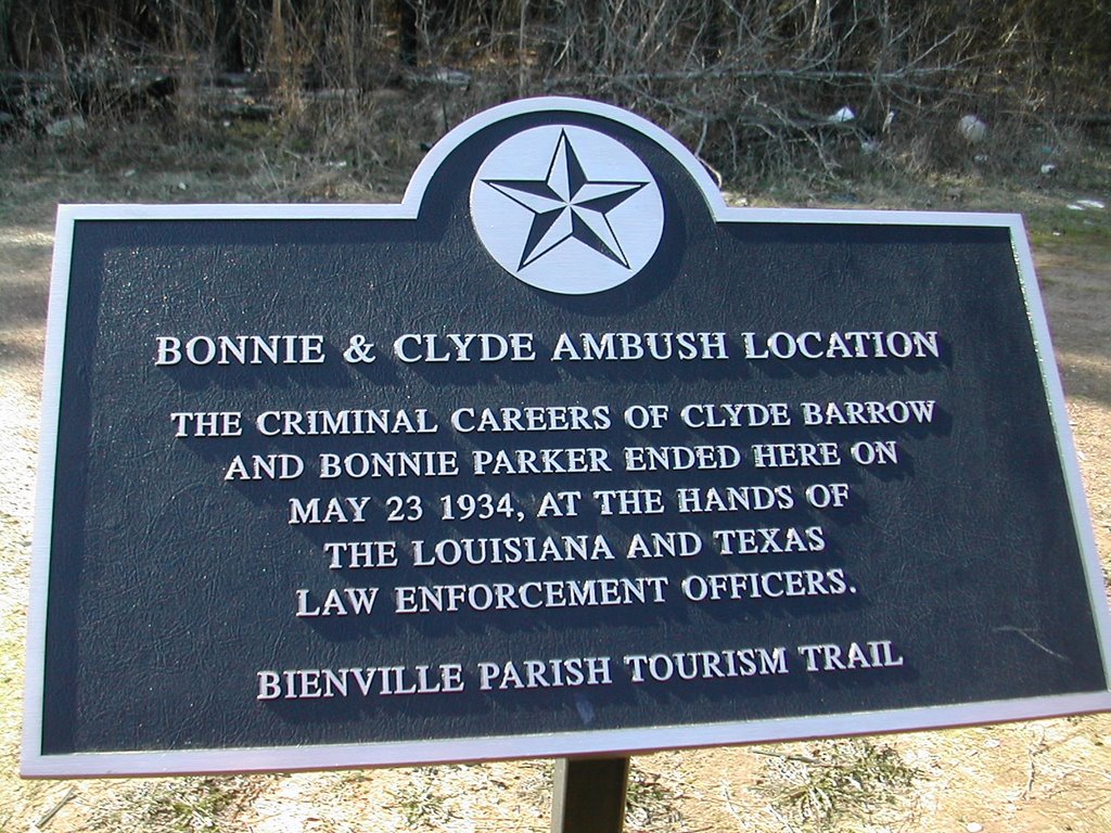 Bonnie and Clyde ambush site, 8 miles south of Gibsland La