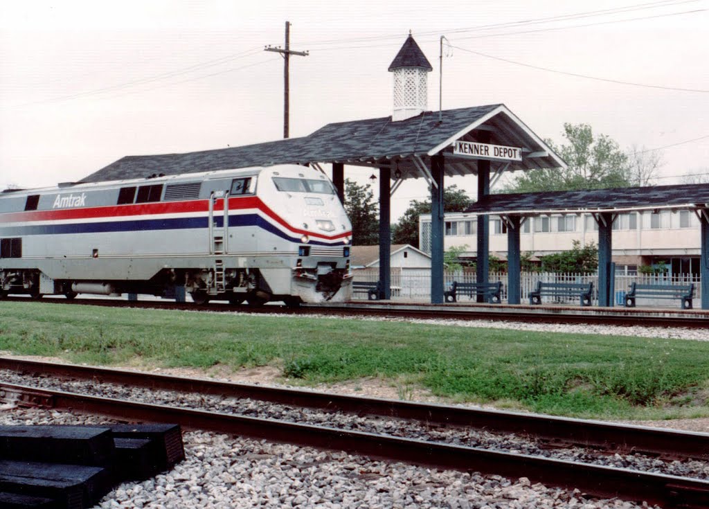 Amtrak 809