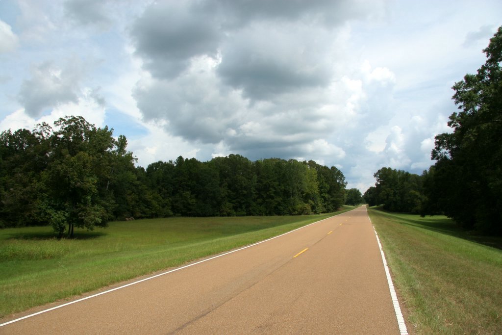 Natchez Trace Parkway, northeast of Natchez, Mississippi