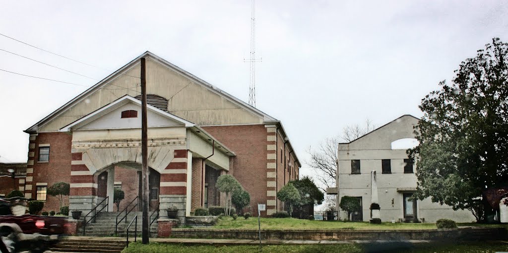 Jefferson County Courthouse - Built 1993/1903 - Fayette, MS