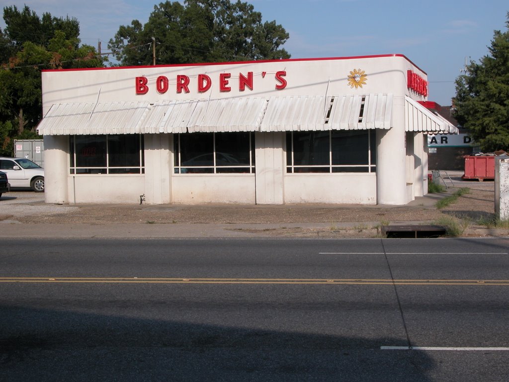 Bordens Ice Cream Parlor (A Lafayette Landmark for Years), Corner of Johnston & Jefferson Streets, Lafayette, Louisiana