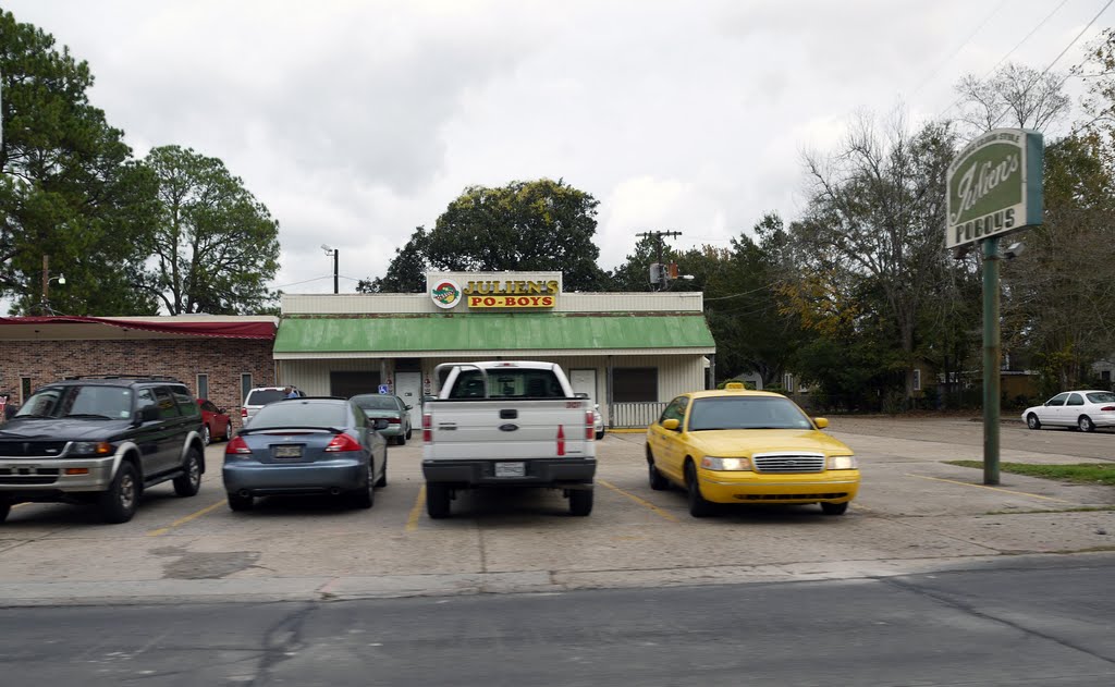 Dustys view of Juliens Po-Boys