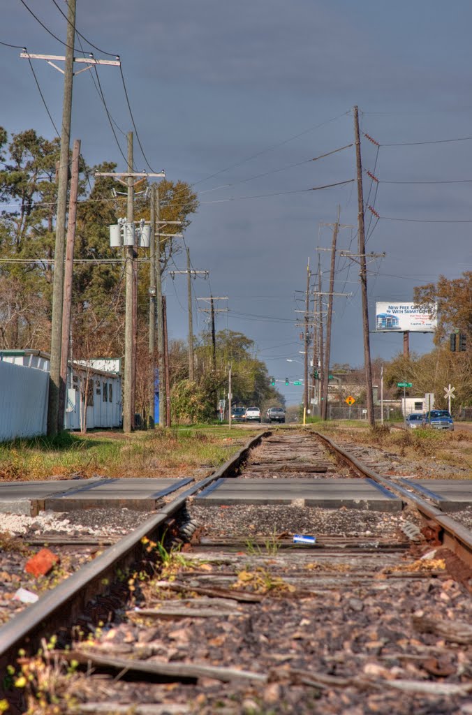 RR at 12th St and Common