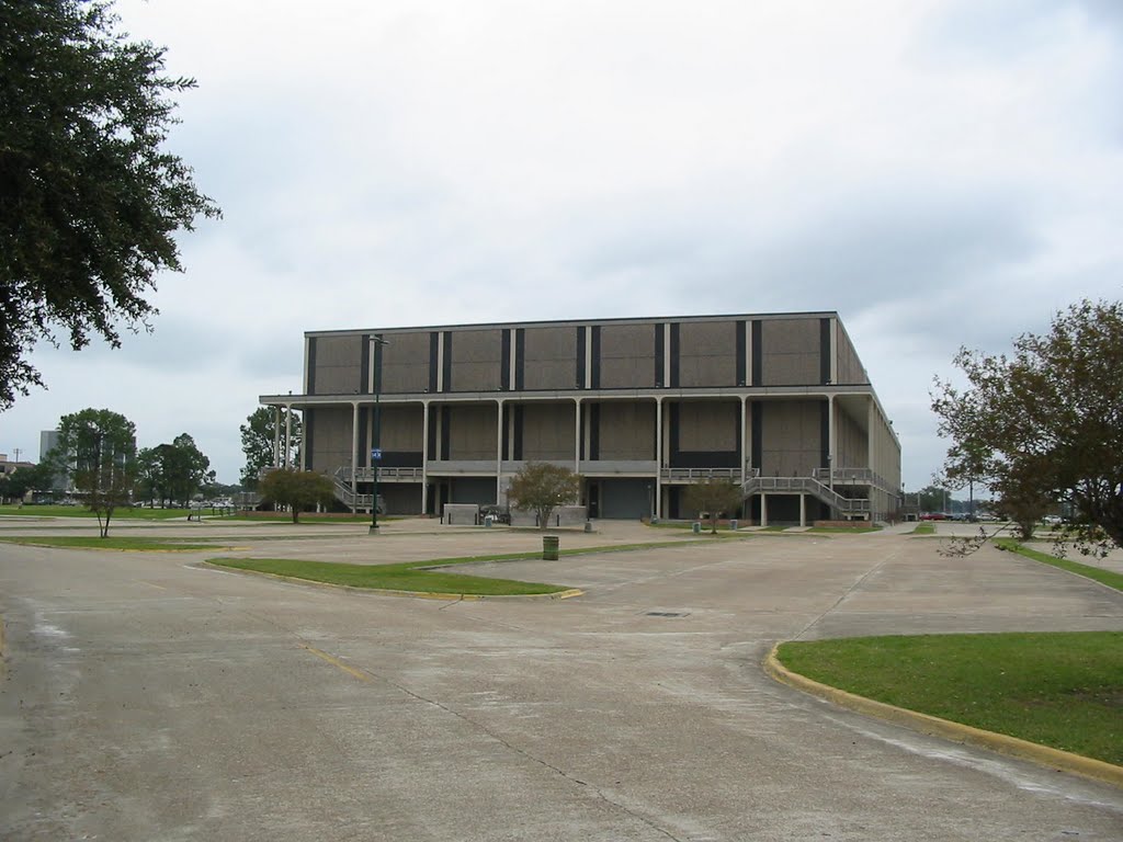 North Side of Lake Charles Civic Center