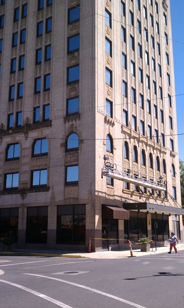 Francis Tower, Monroe LA