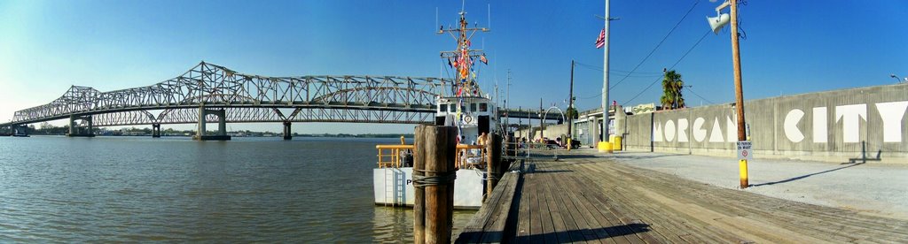 Atchafalaya River bridge between Morgan City and Berwick