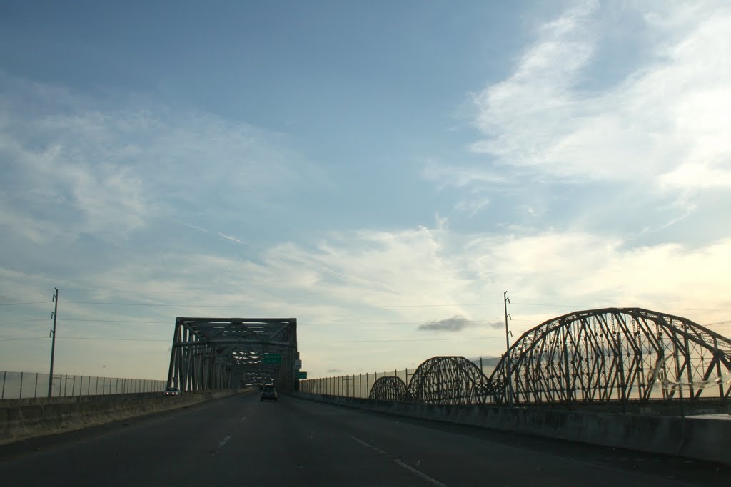 Morgan City, Bridges on Berwick Bay