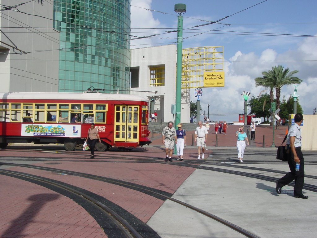 005 Streetcar Round-about