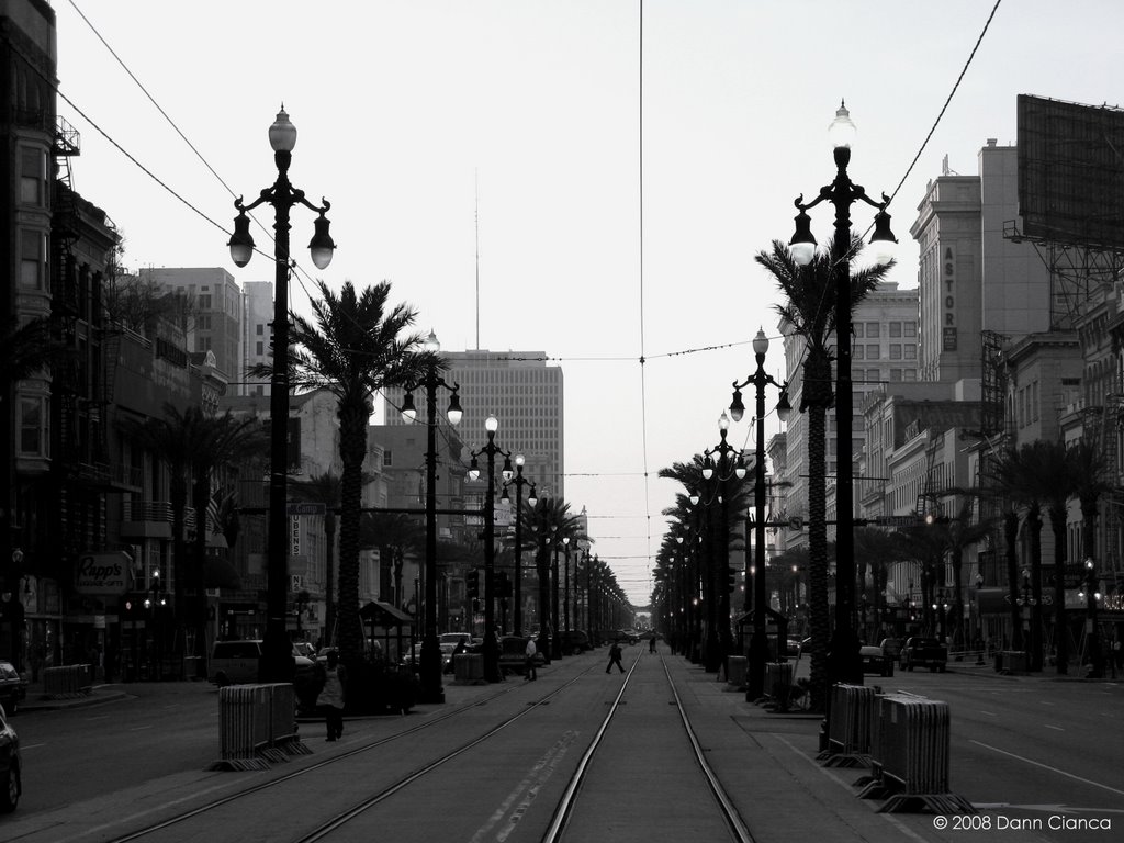 2008 - January 22nd - 22:40Z - Canal Street, looking NW.