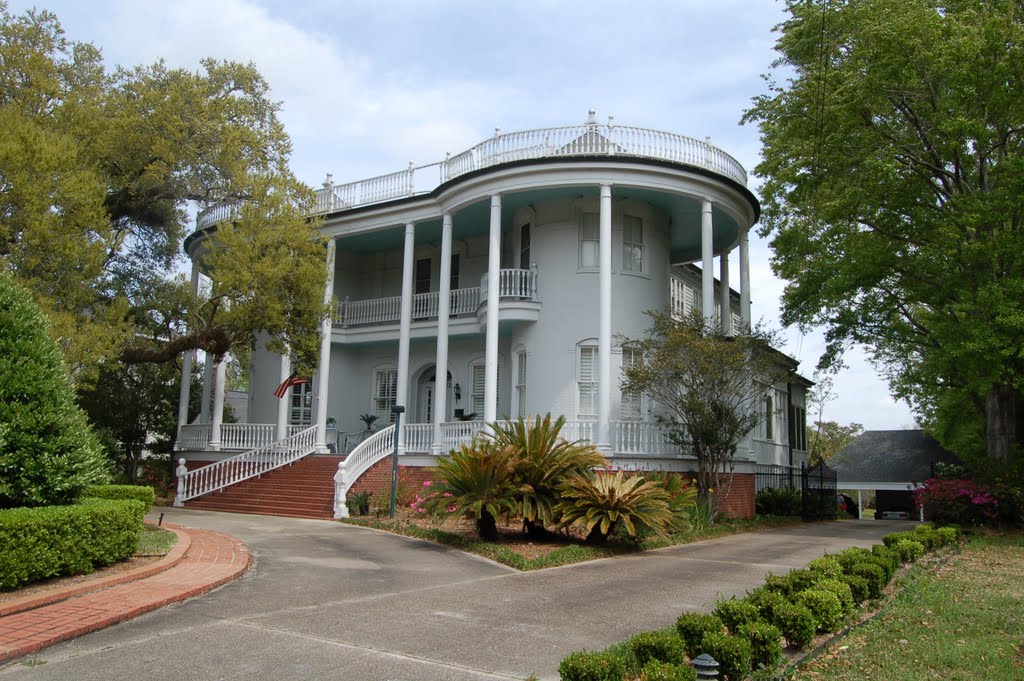 Steamboat House - New Iberia, LA