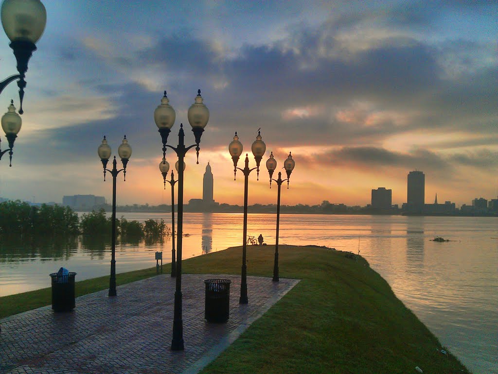 Port Allen view of the Capitol