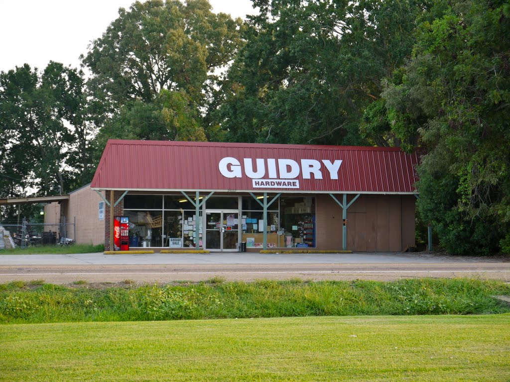 Dustys view of Guidry Hardware