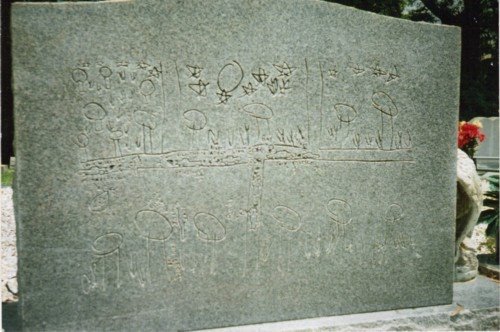 mysterious headstone carving