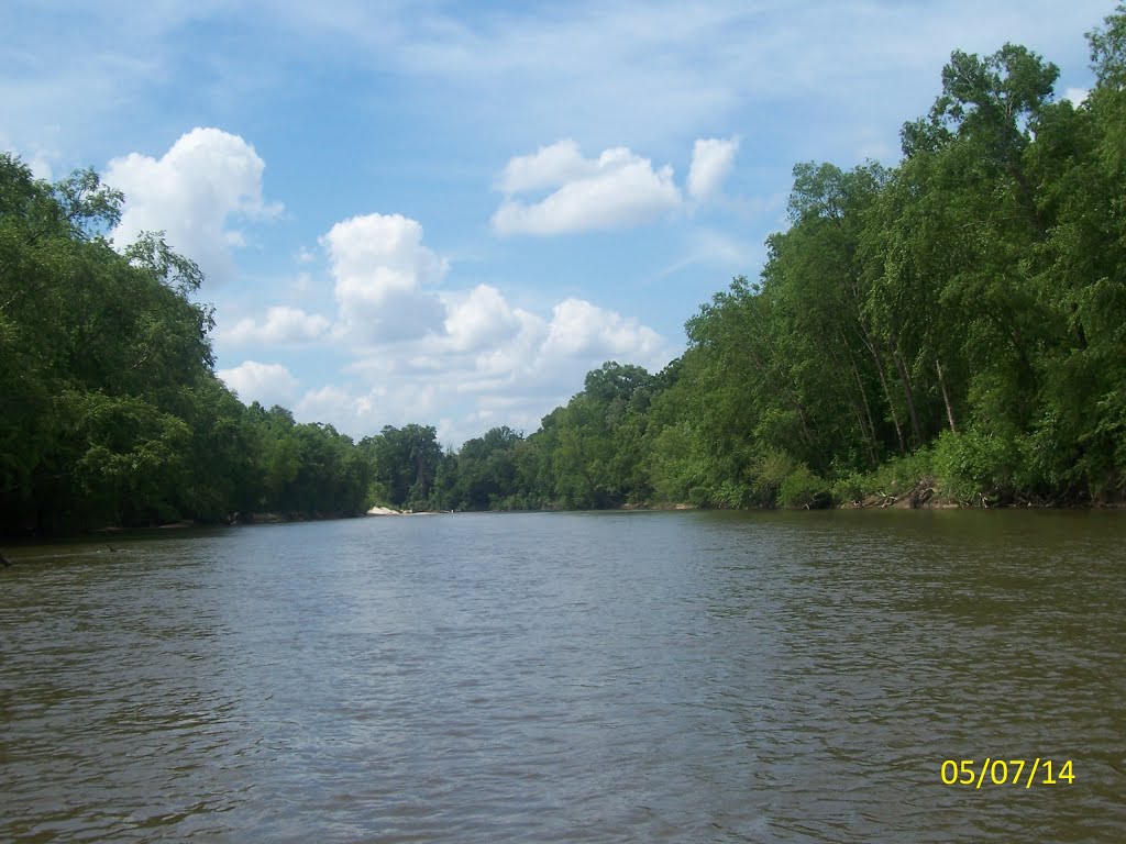 Bogue Chitto @ Hwy 16 N view