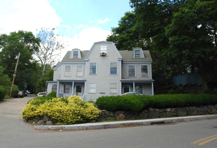 House On - Concord Ave - Belmont, MA