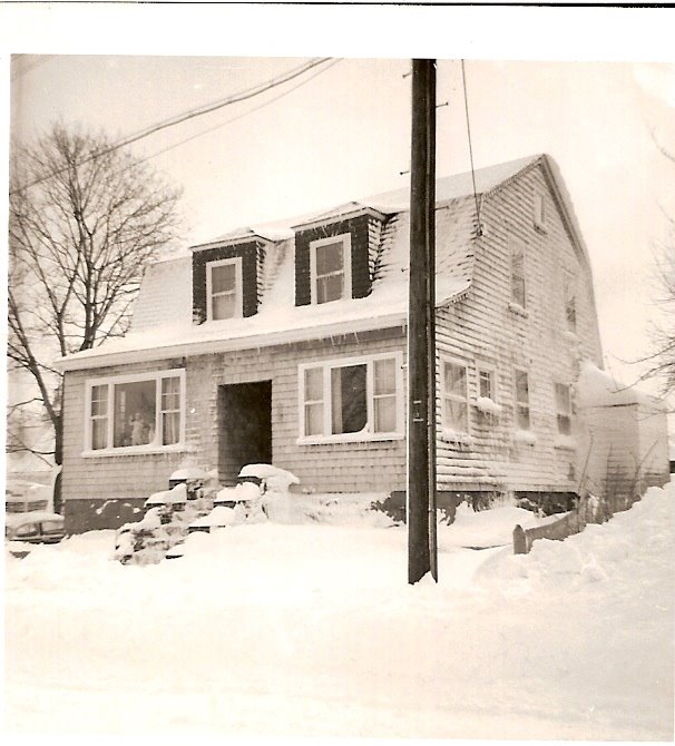 10 Robinson Ave, Dec. 1962