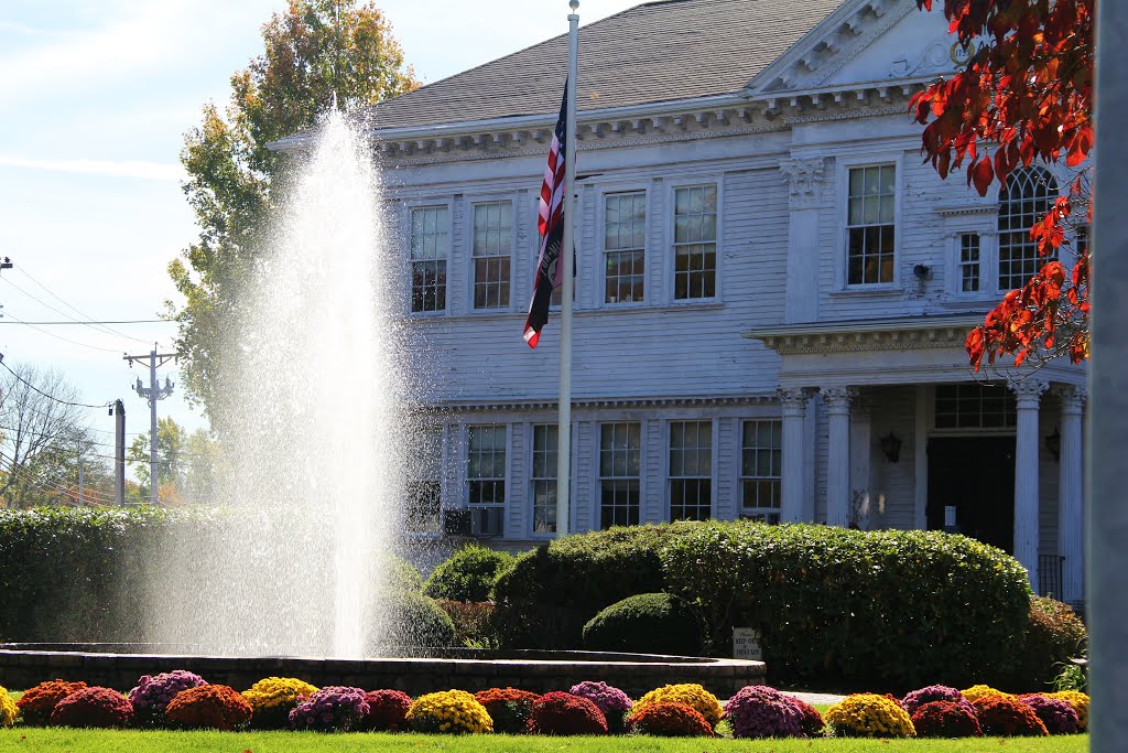 Old Bridgewater Academy Fountain (Bridgewater MA)