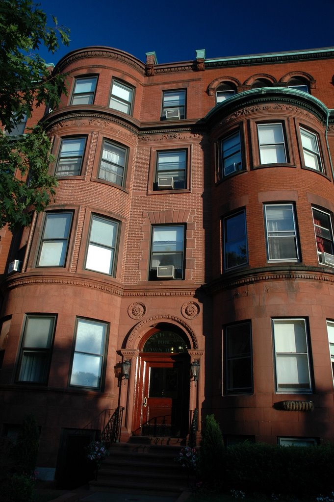 Anthonys Townhouse