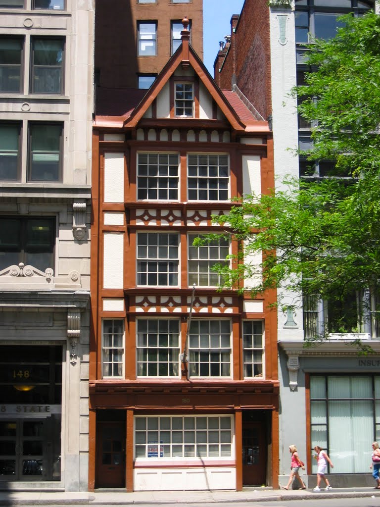State Street Charm