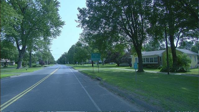 CT. RTE 5 @ Mass St. Line