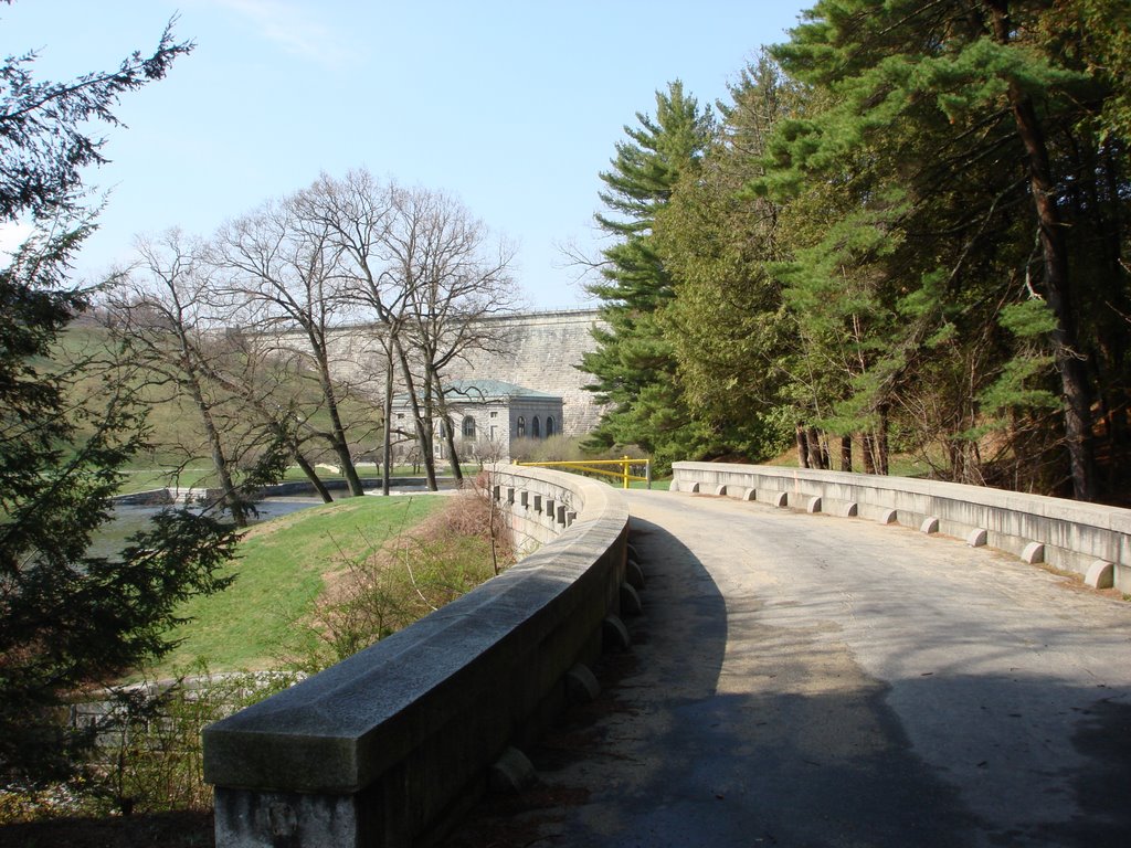 Clinton Dam
