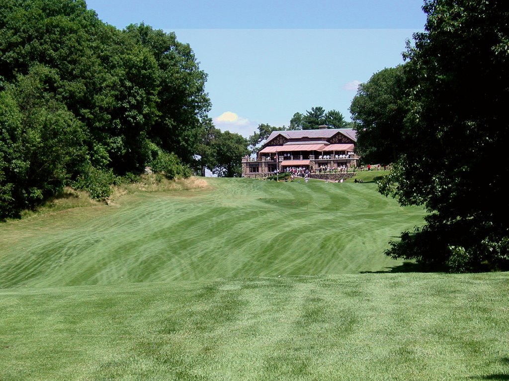 Gannon Golf Course Clubhouse