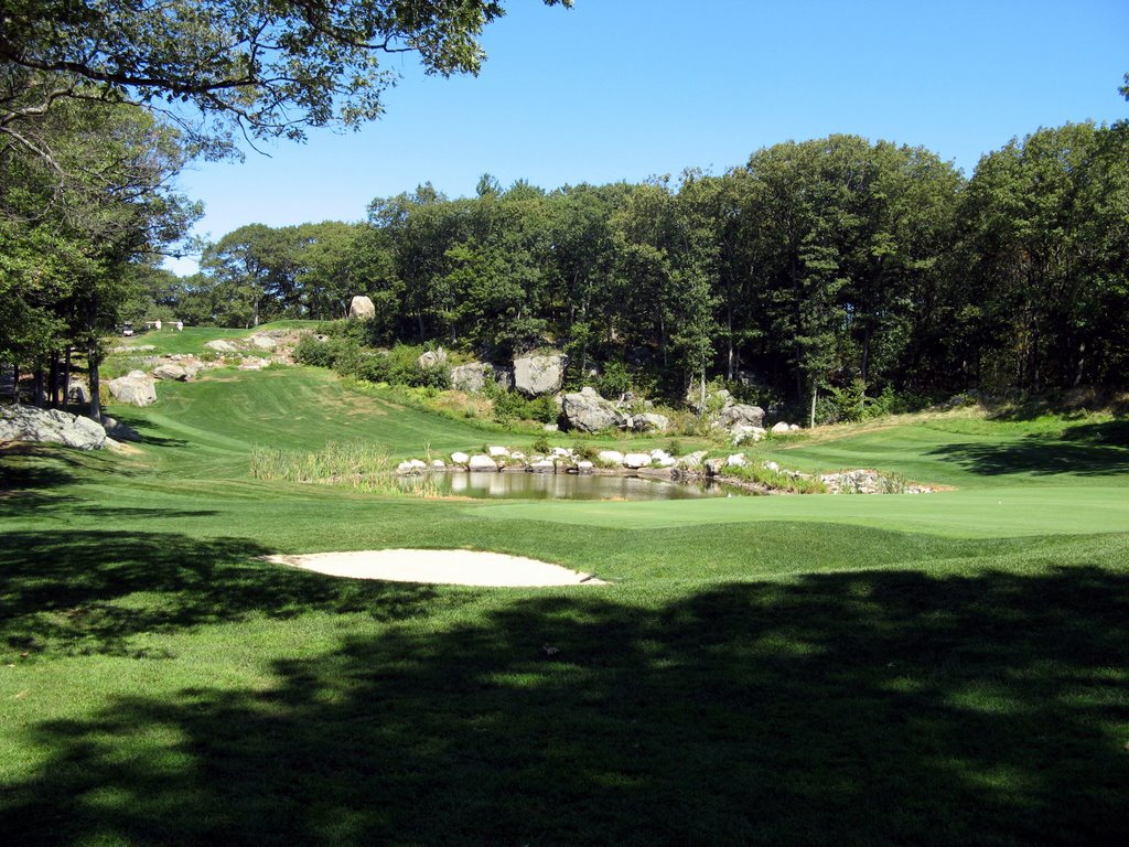 14th hole @ Gannon