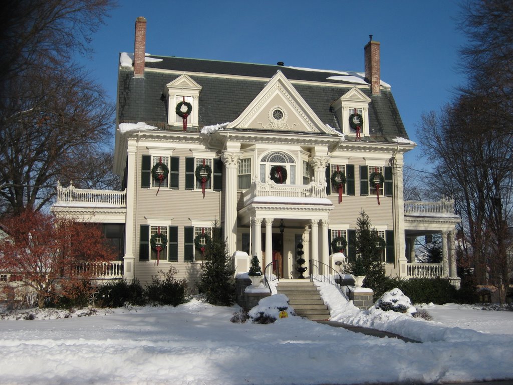 "Wedding Cake" House