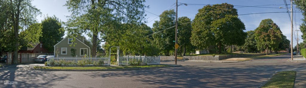 Malden White Picket Fence
