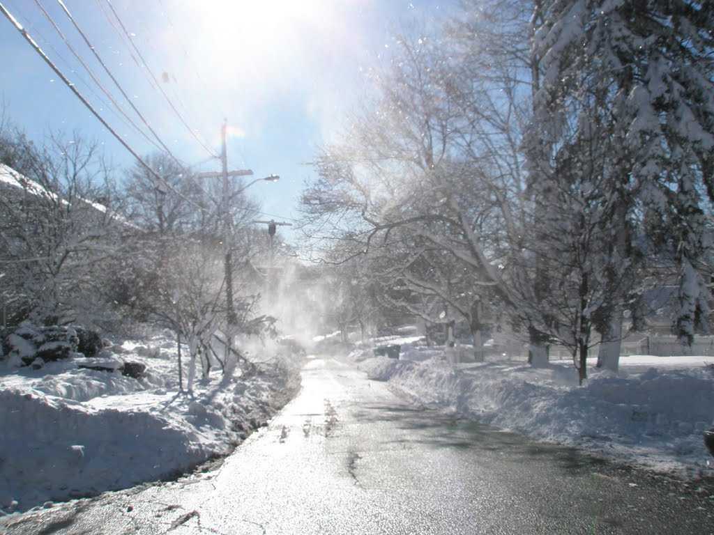 Medford, noreaster 2011  Powderhouse Road