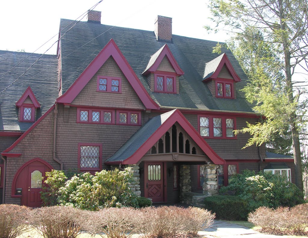 Highland Ave Natick, Queen Anne Style, Late 19th Century