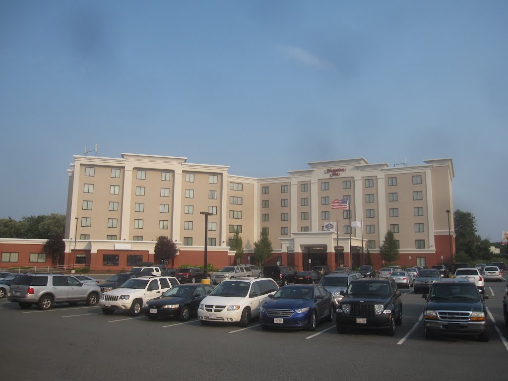 Norwood: Hampton Inn