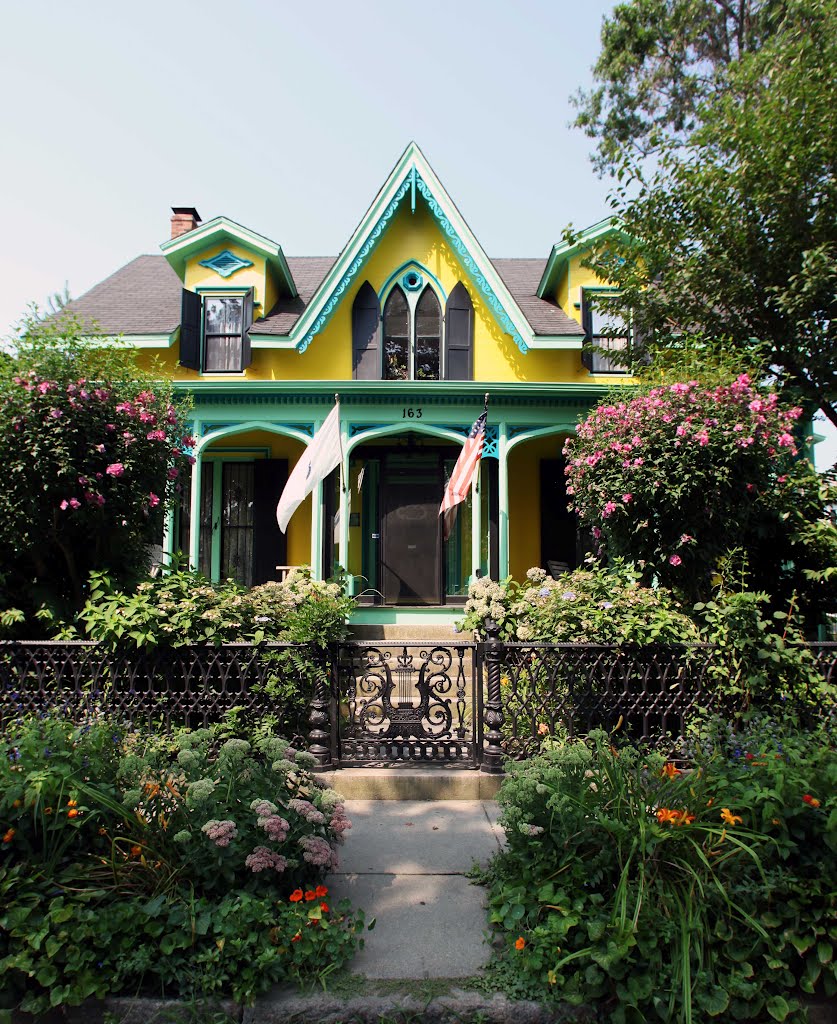 163 Cottage St., New Bedford, MA