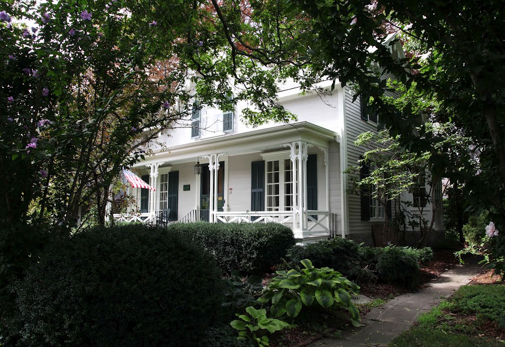 27 Maple St., New Bedford, MA