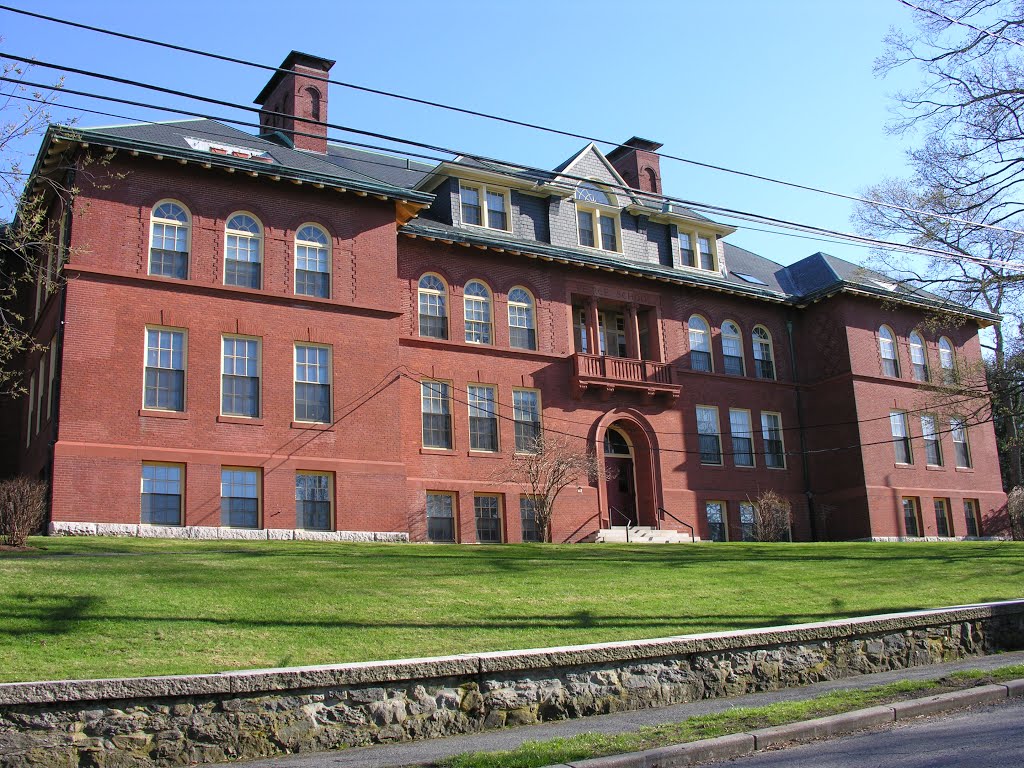 The Old Peirce School, West Newton MA, built 1895, Colonial Revival