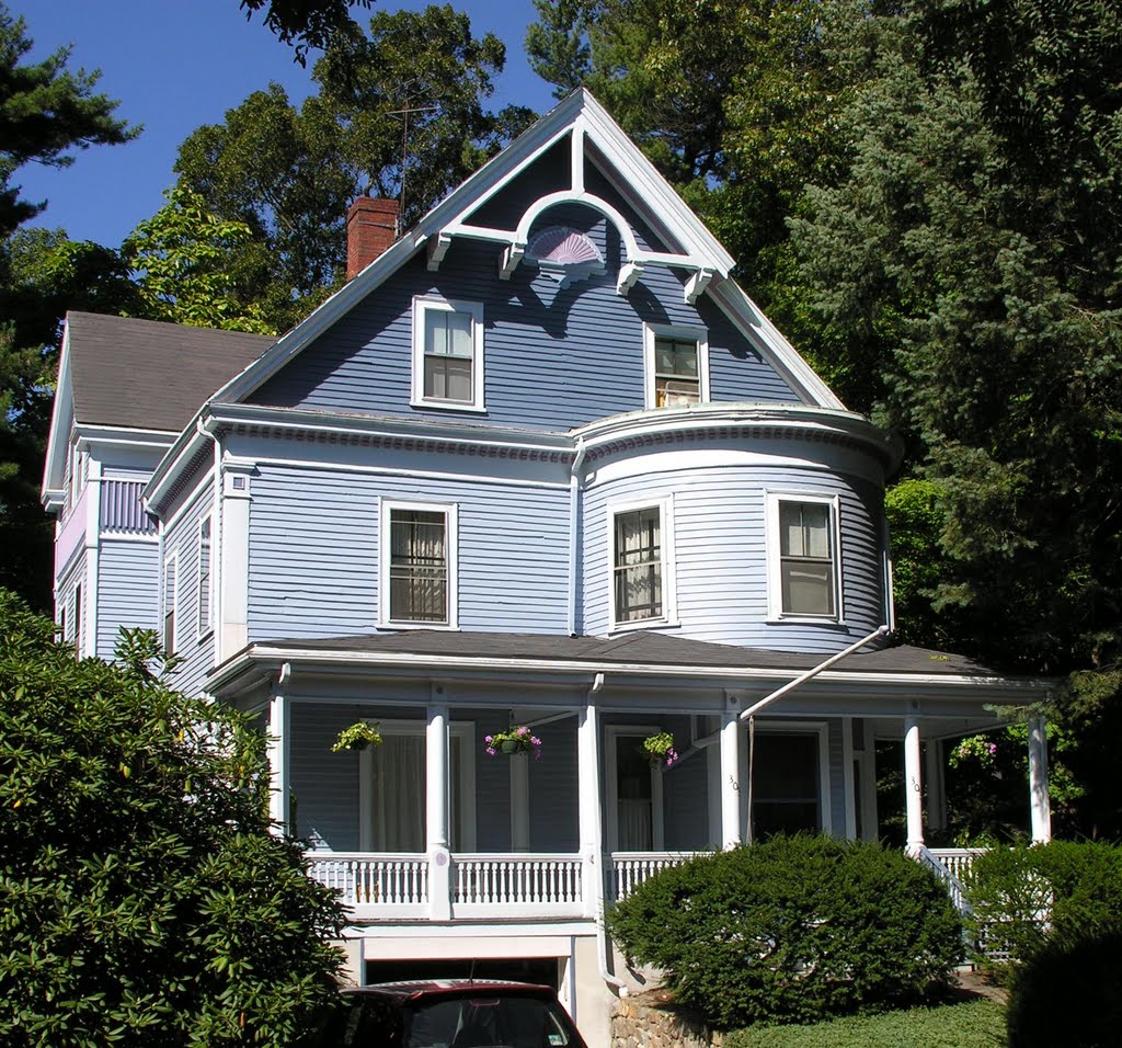 Newton Highlands, Queen Anne Style Victorian House