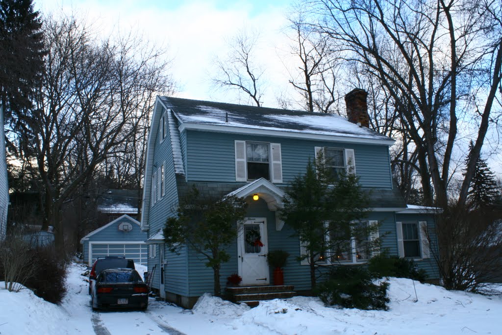 11 Emerson Ave Pittsfield, MA 01201