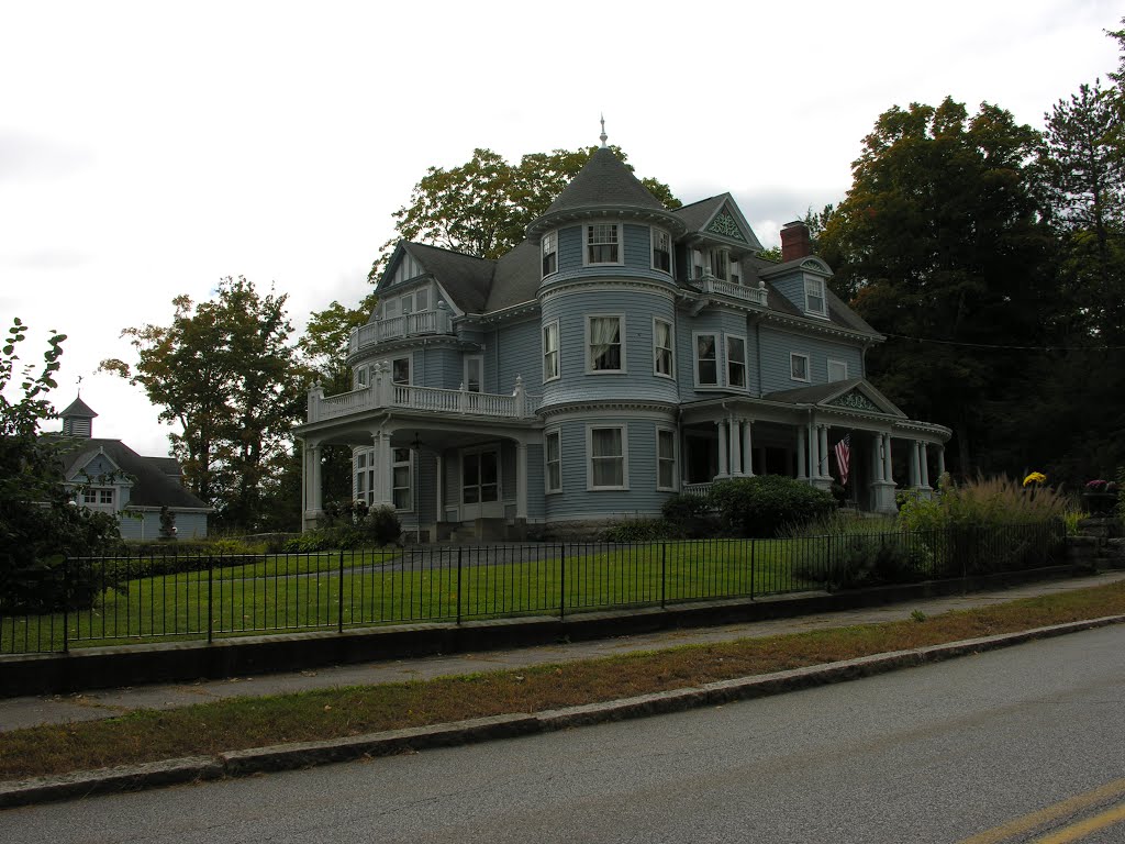 Queen Anne Style house, 1880s, Hopedale MA