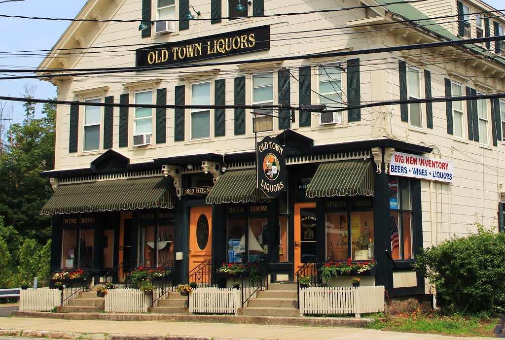 Old Town Liquors, Hopkinton MA