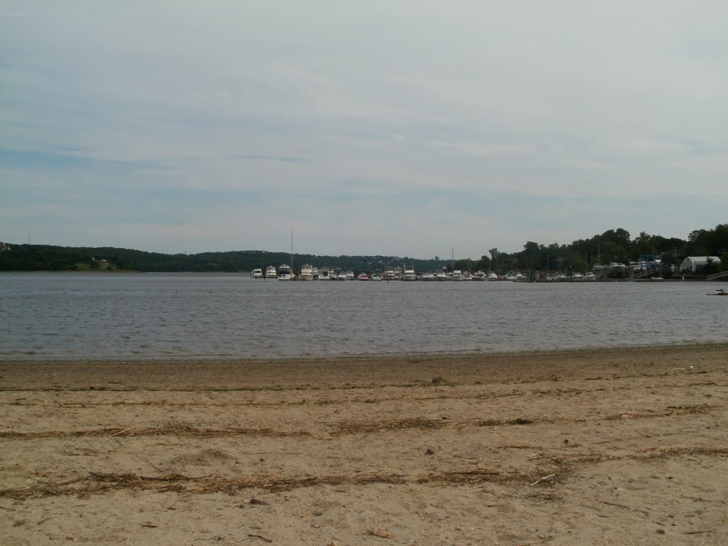 Pierce Beach, Somerset, MA
