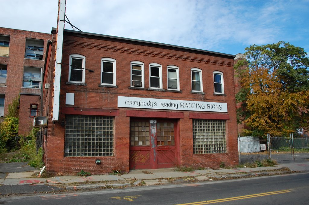 Raddings Signs, Union St 2009