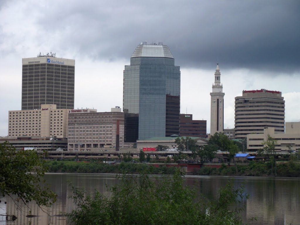 Dowtown Springfield, MA from across Connecticut River