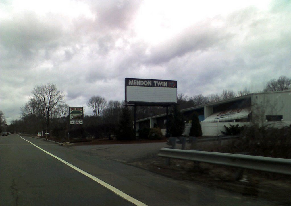 Mendon Twin Drive In