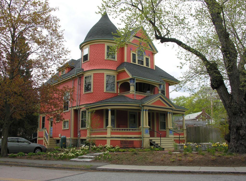 Queen Anne Style, 1890s