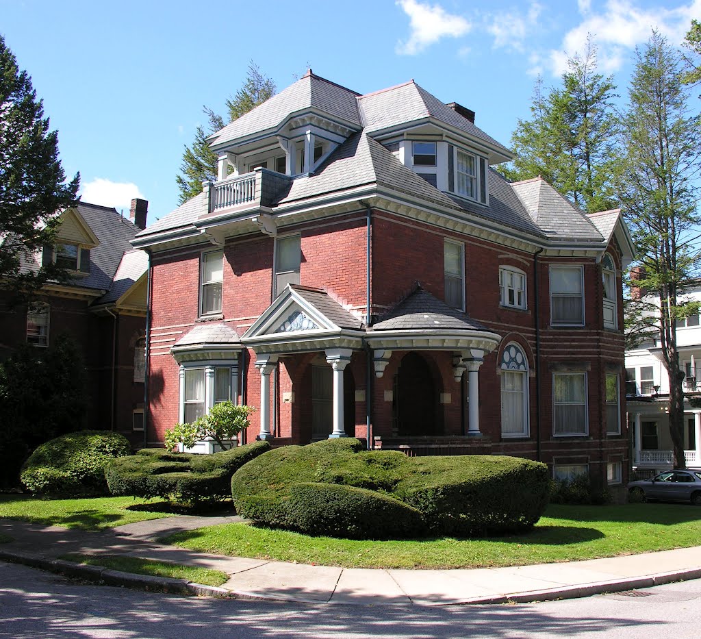 Church Street, Newton Corner, Free Classical Queen Anne Style, 1890s