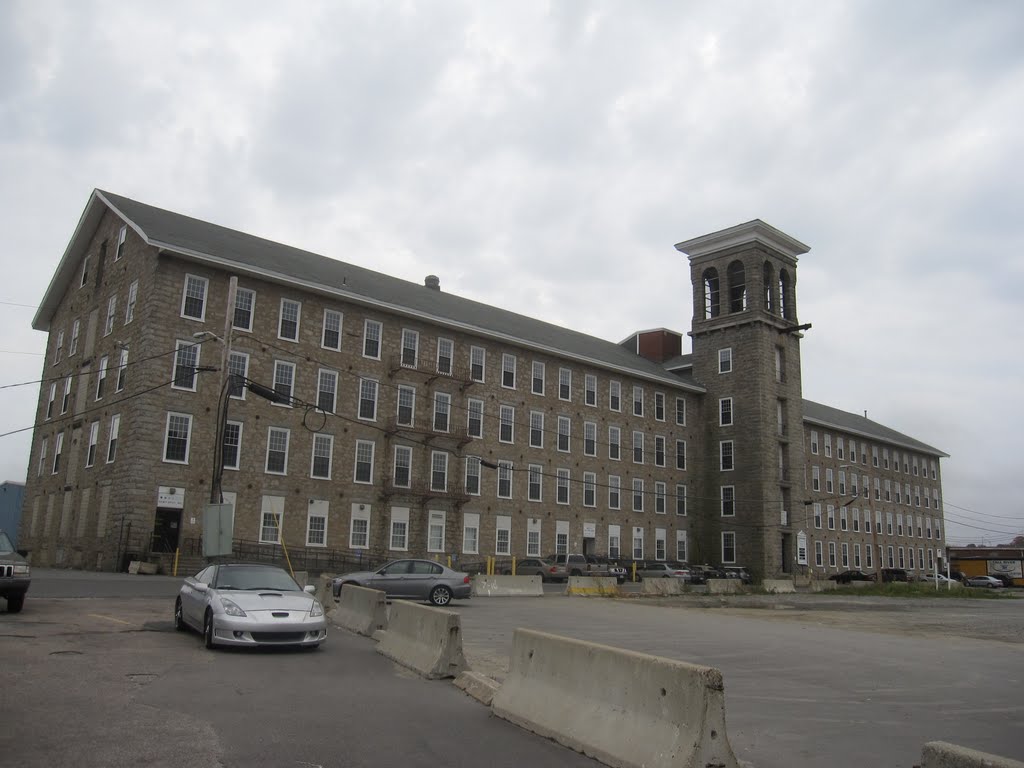Fall River: Crescent Mill