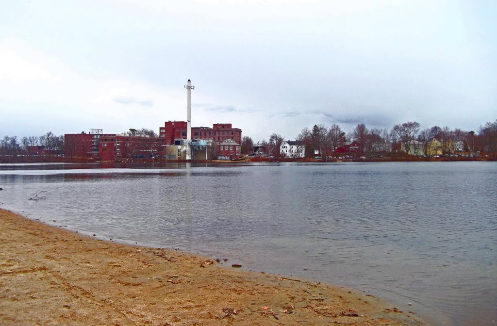 Learned Pond in Framingham, MA on March 31, 2011