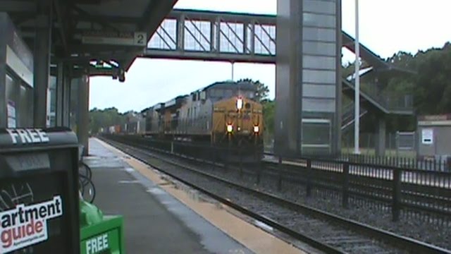 CSX Intermodal With All GEVO Lashup