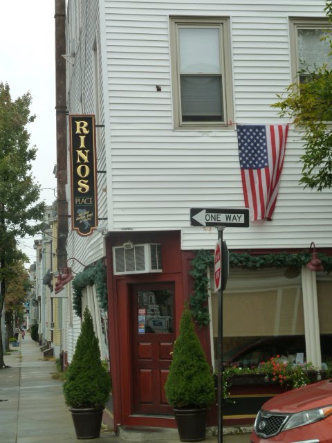 Rinos Place